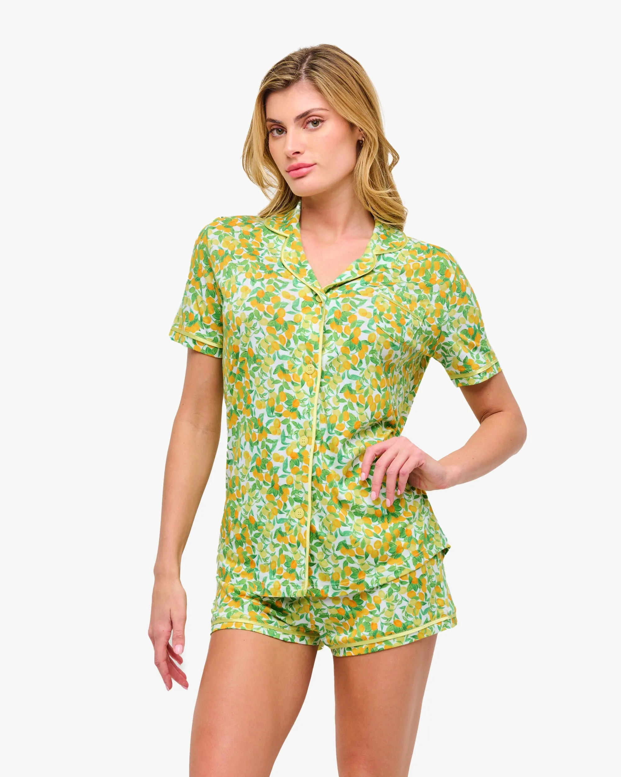Conjunto De Pijama Con Camisa De Manga Corta Y Pantalones Cortos