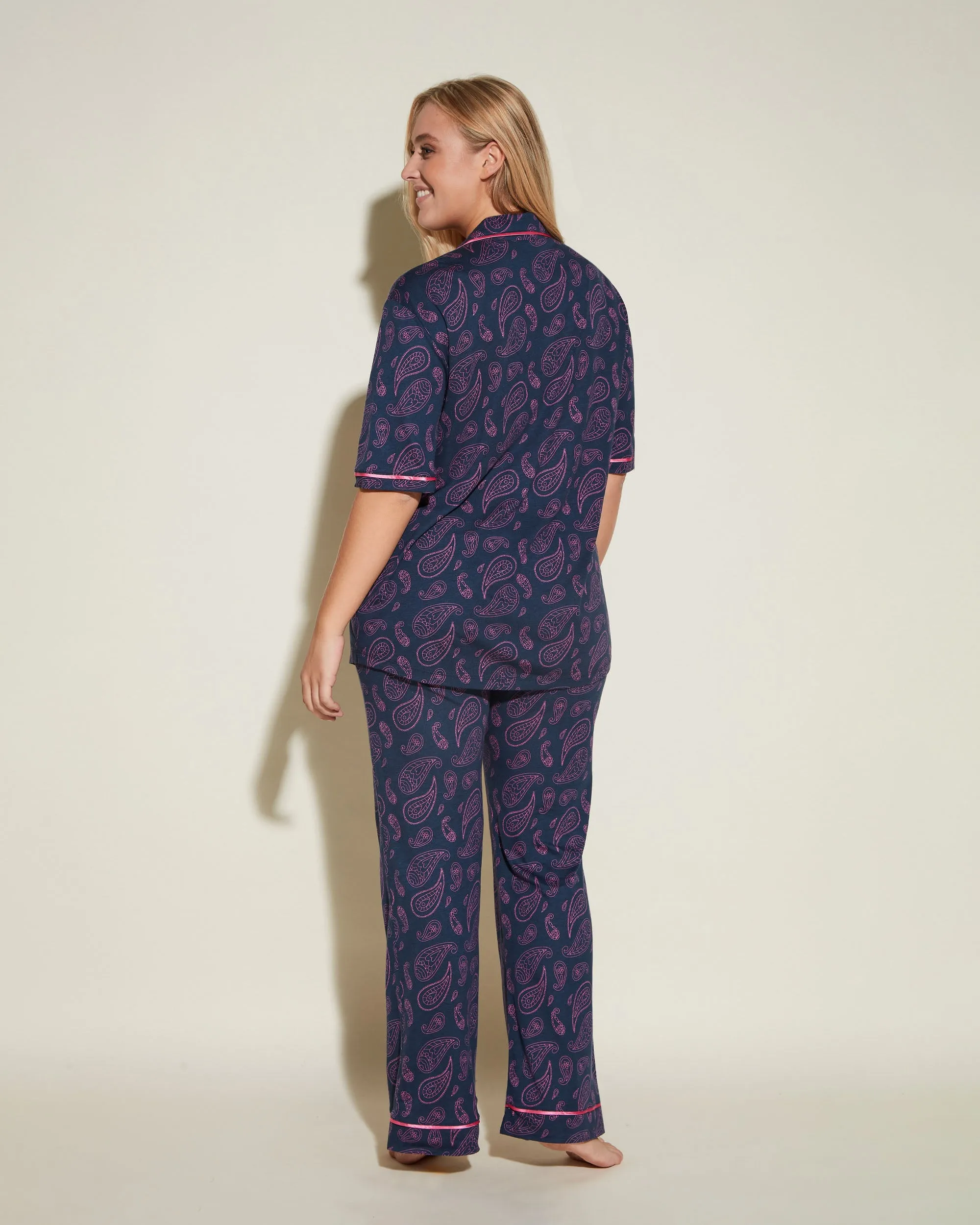 Conjunto De Pijama Con Camisa De Manga Corta Y Pantalones