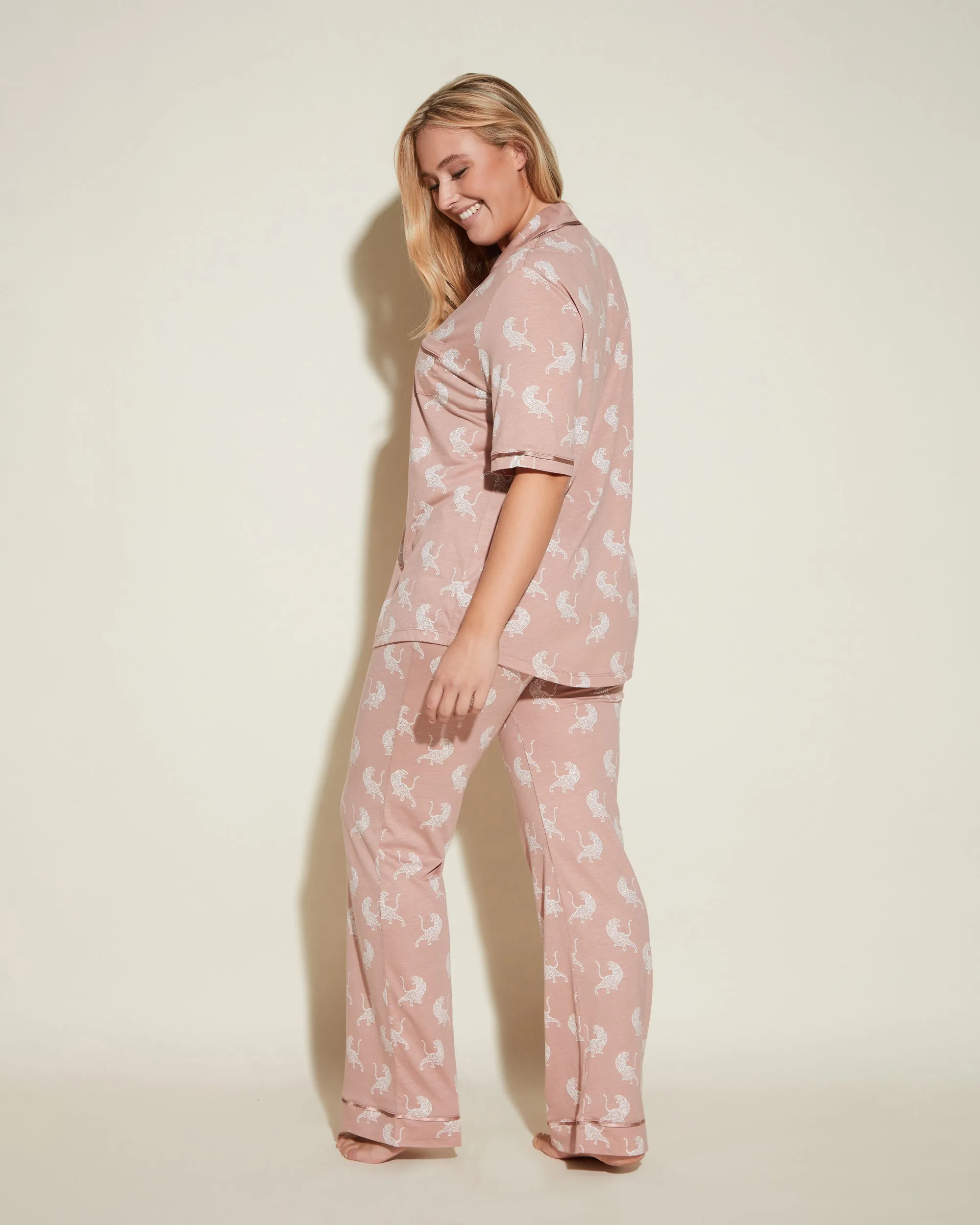 Conjunto De Pijama Con Camisa De Manga Corta Y Pantalones