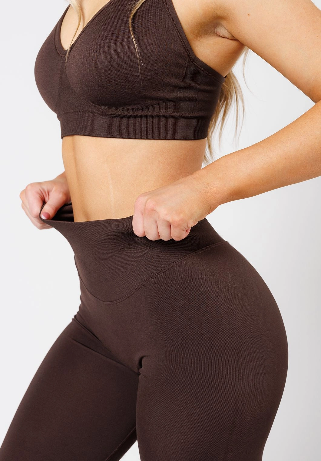 CurveFlex Hourglass Sculptseam® Plus Seamless Legging Walnut