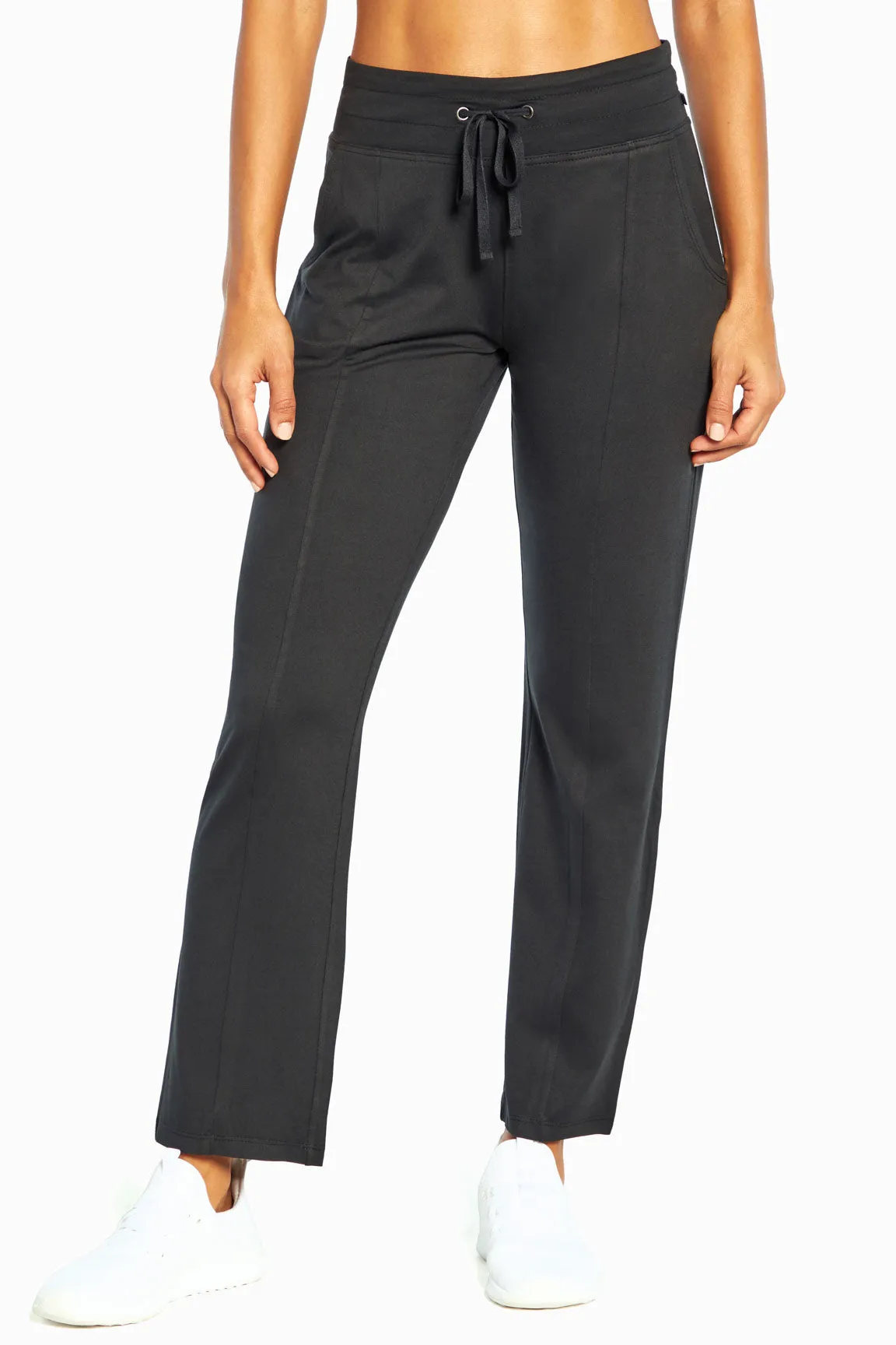 Mona Pant