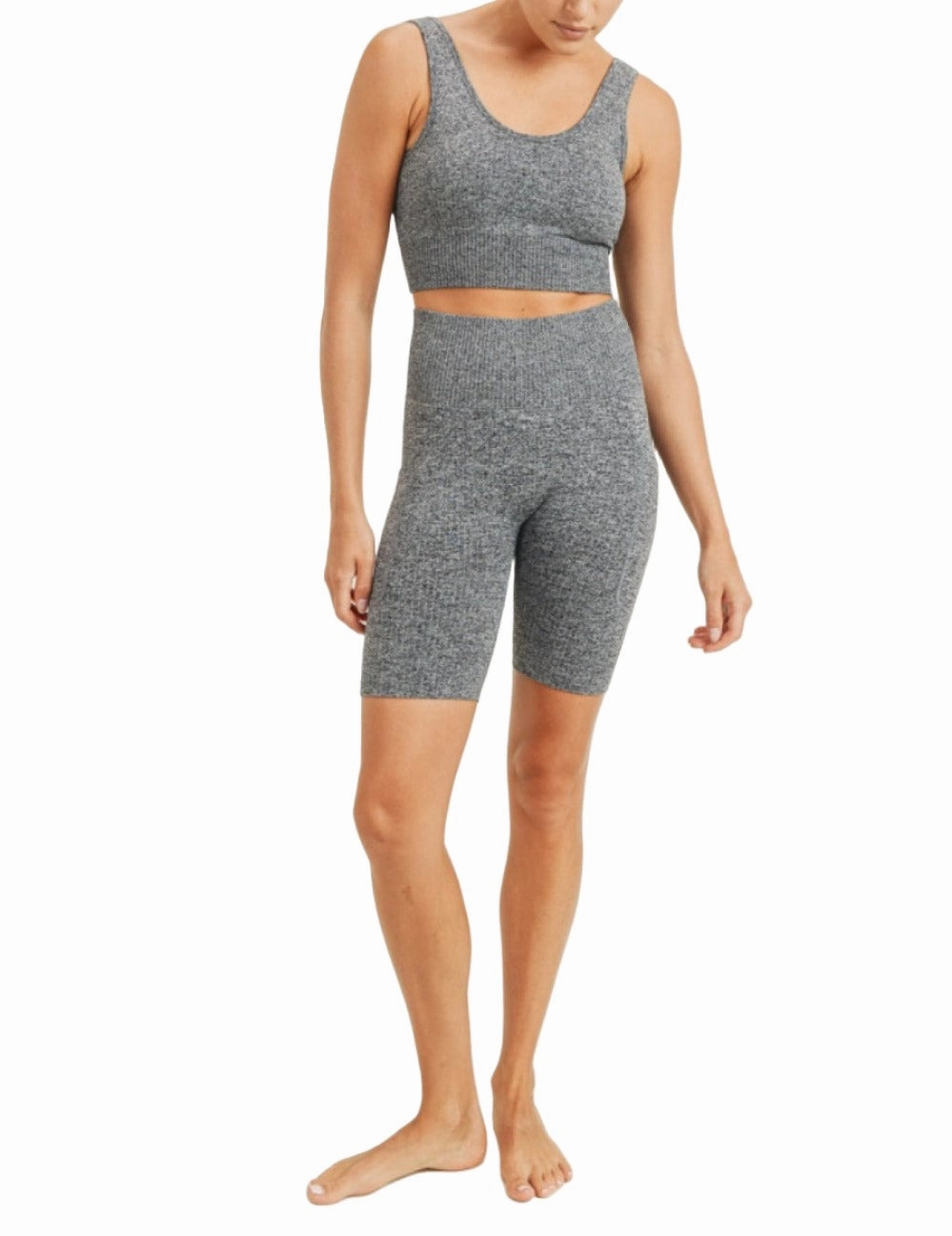 Mono B Hybrid Seamless Ribbed Sports Bra AT3041