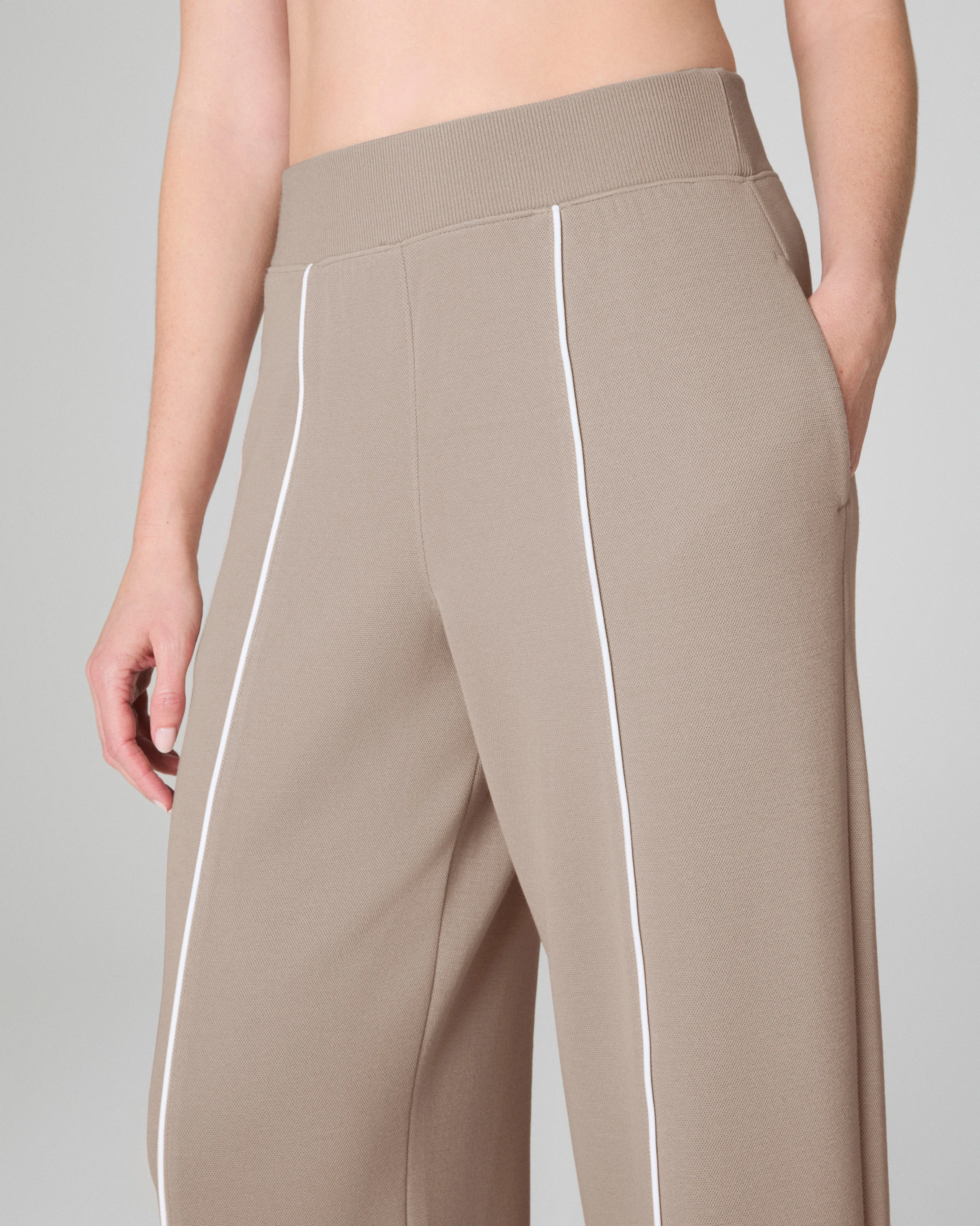 SPANX® AirEssentials Pique Straight Leg Pant