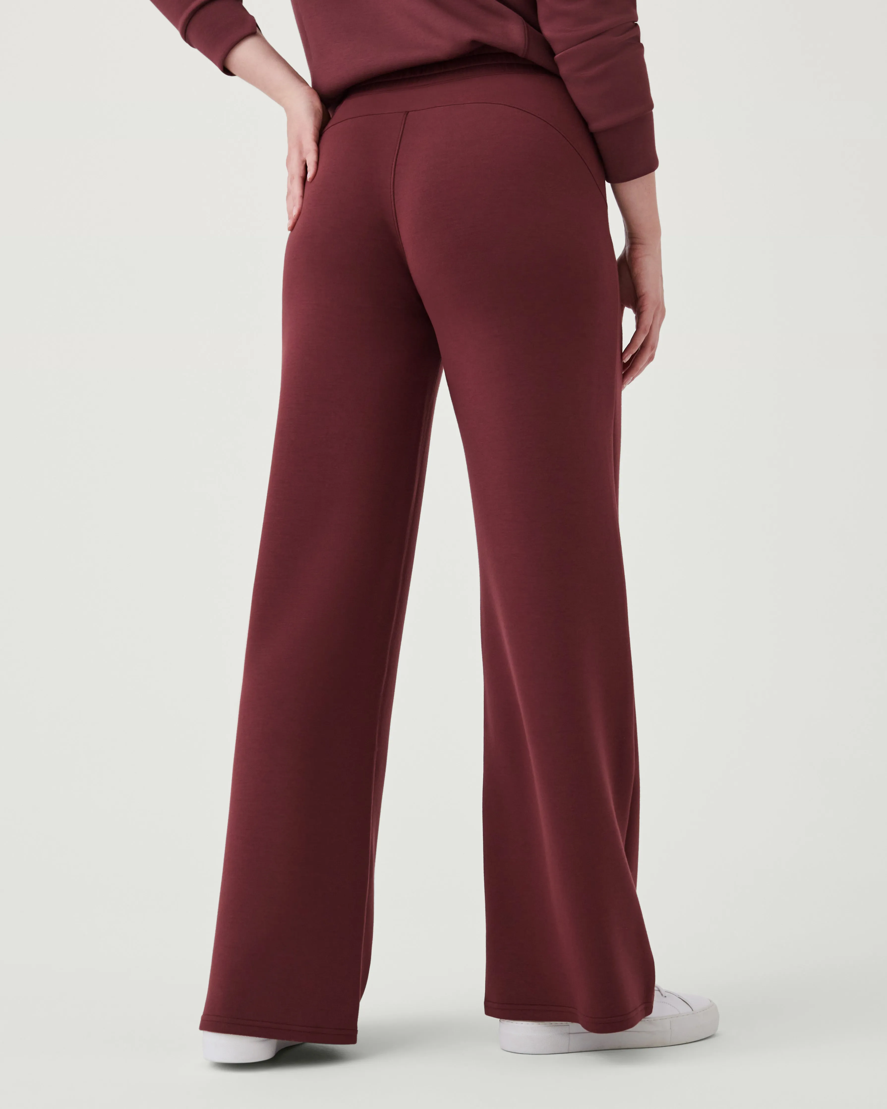 SPANX® AirEssentials Wide Leg Pant