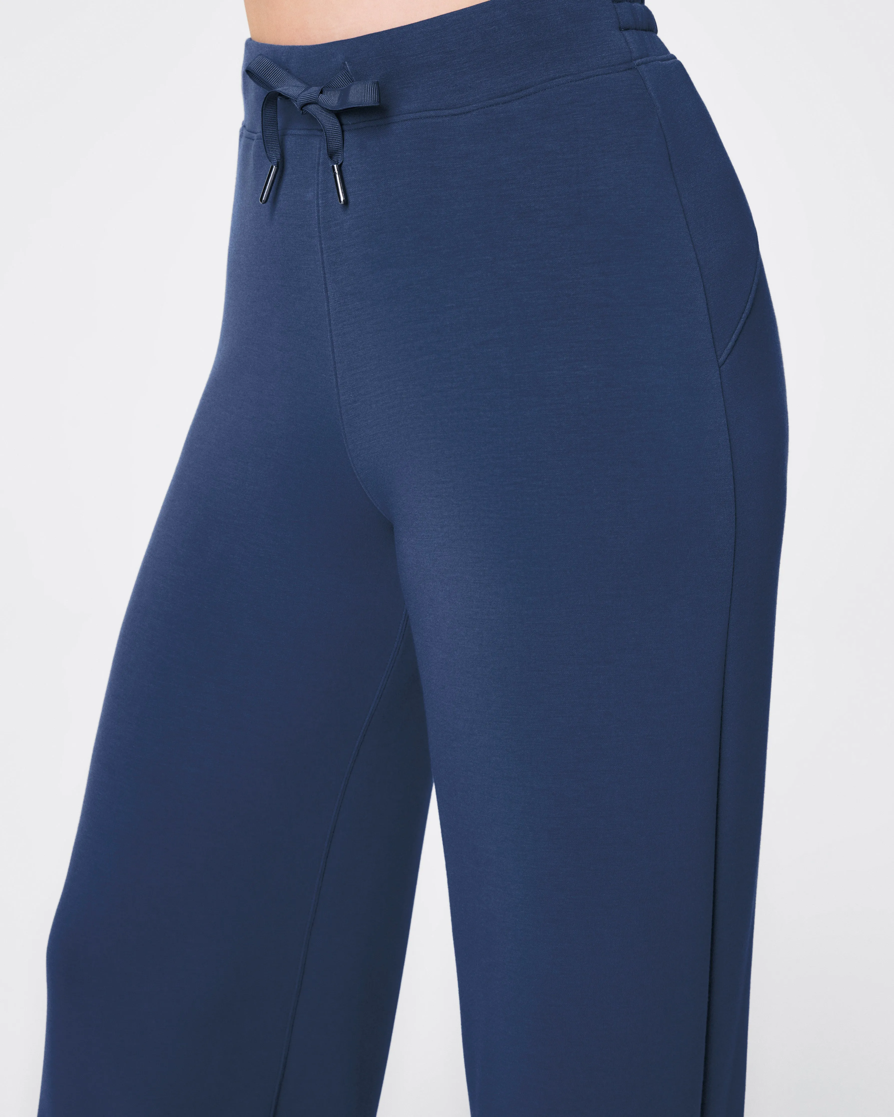 SPANX® AirEssentials Wide Leg Pant
