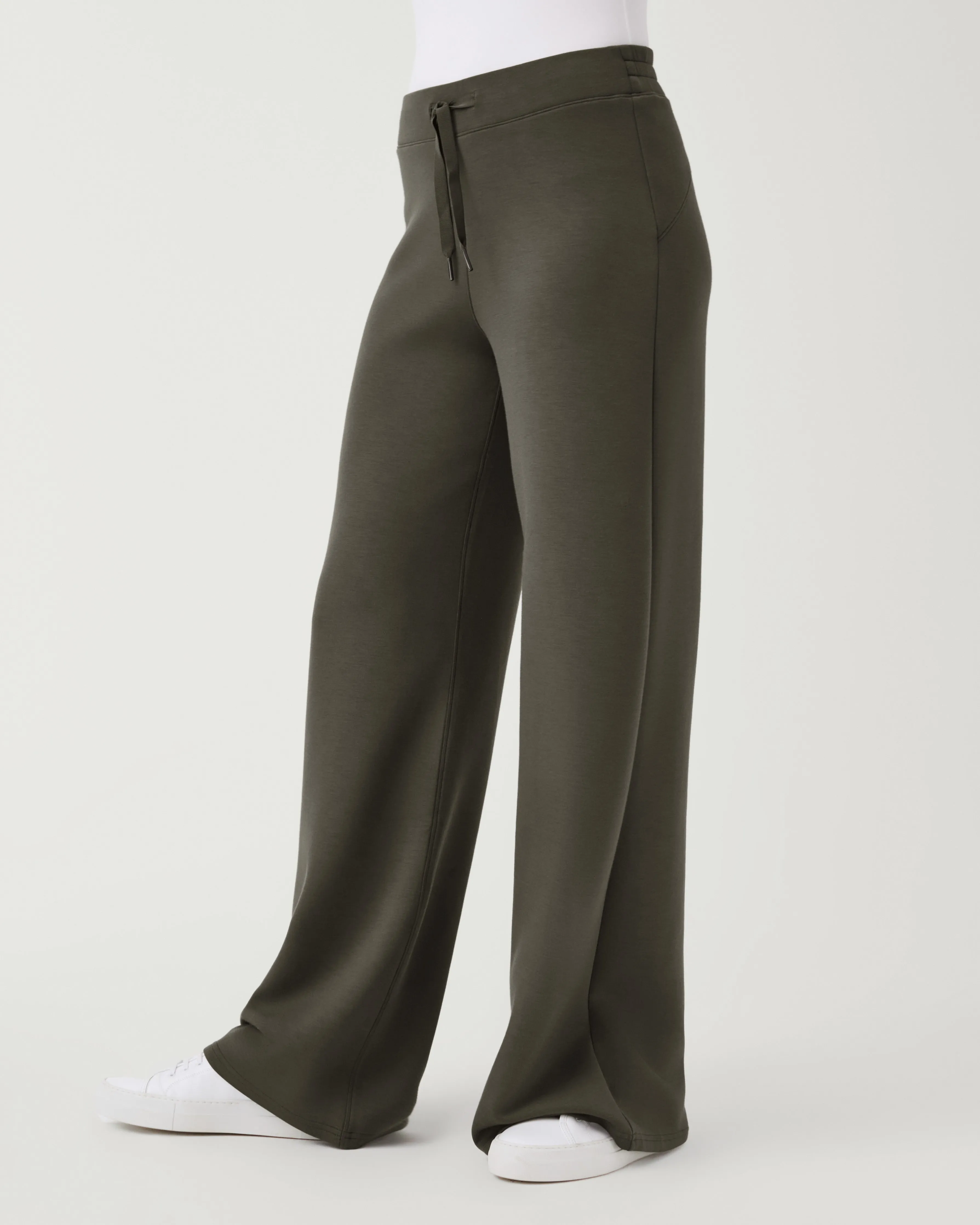 SPANX® AirEssentials Wide Leg Pant