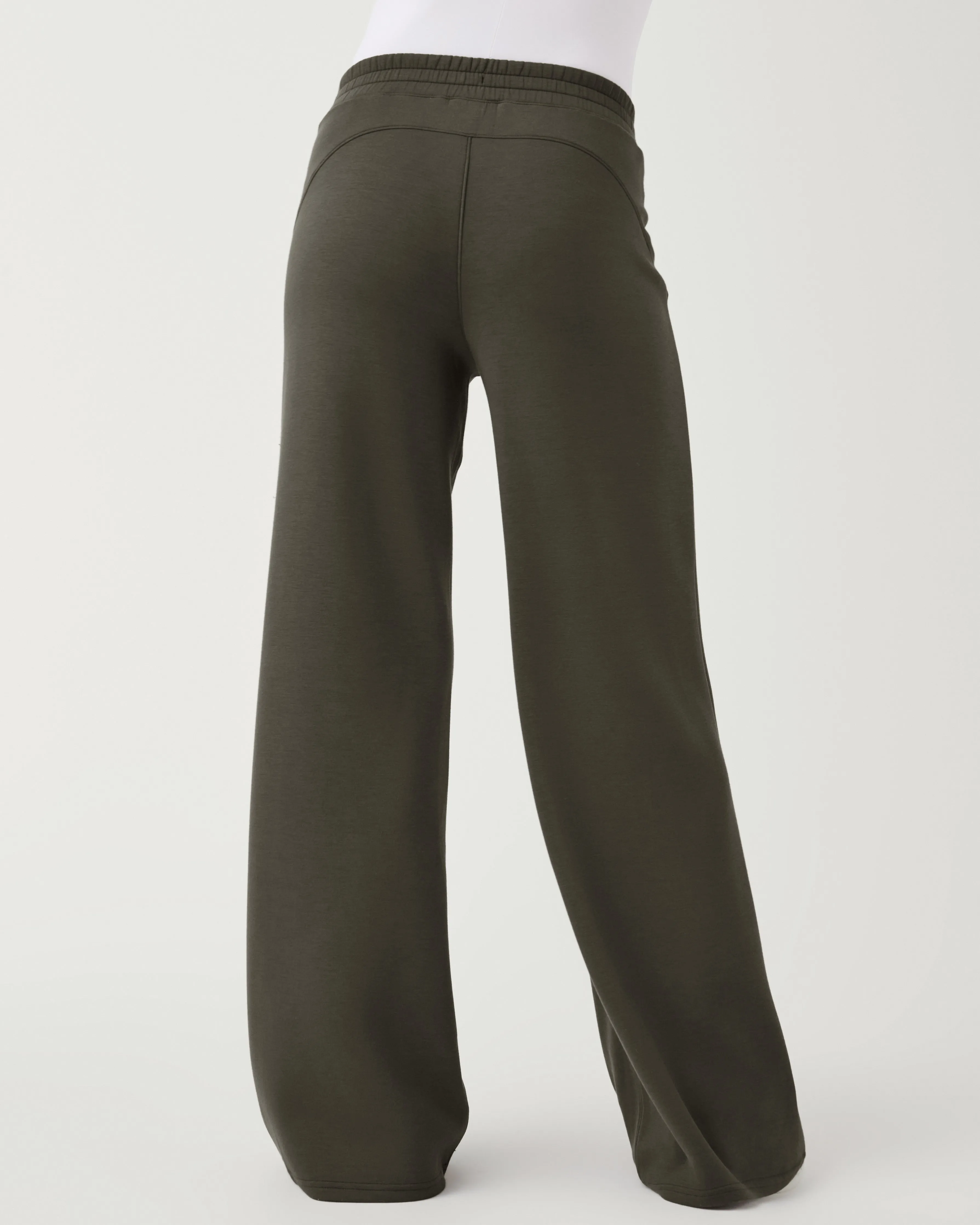 SPANX® AirEssentials Wide Leg Pant