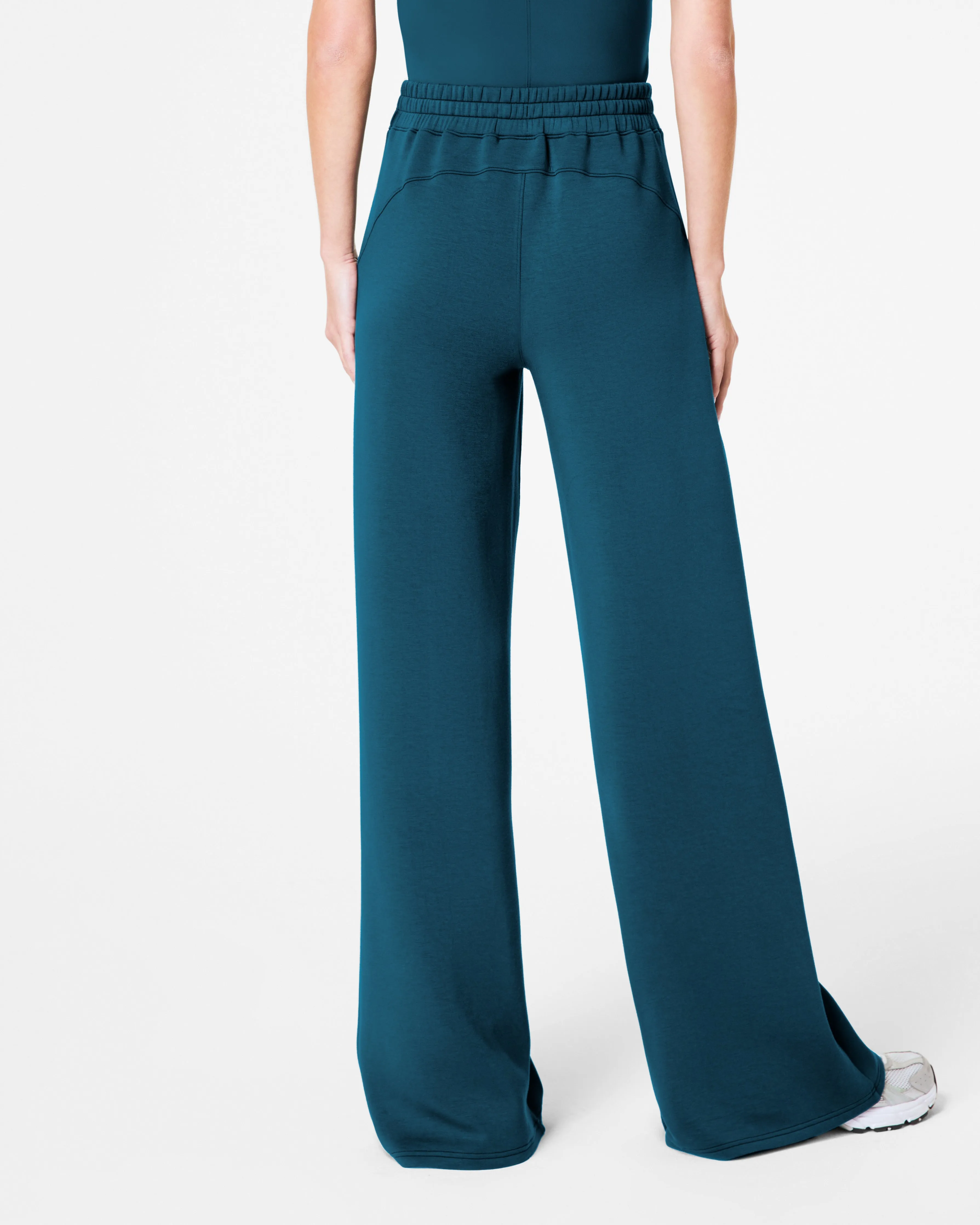 SPANX® AirEssentials Wide Leg Pant